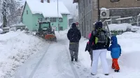 Po težki zimi se Občina Idrija  muči s pokrivanjem stroškov za 
čiščenje cest.