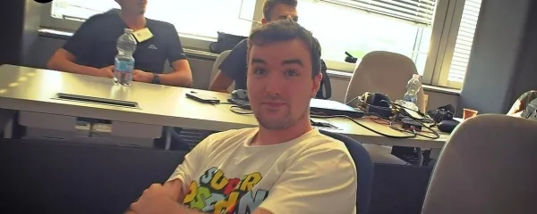 Med 40 udeleženci kampusa Hijen je bil Daniel Škerjanc  edini 
tujec.