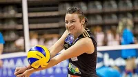 Tina Lipicer Samec je vrhunec kariere doživela  v dresu  prvaka 
Cannesa,  s katerim je osvojila francosko prvenstvo in pokal ter 
srebrno odličje v evropski ligi prvakov.
