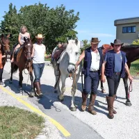 Prijezdili in darovali kri