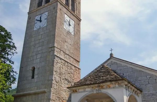 Obnovili so zvonik in prekrili zakristijo