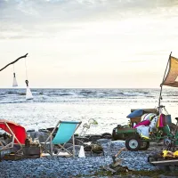  Romantični piknik na obali
