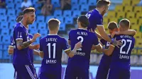 Maribor je v štirih tekmah domačega prvenstva zabil 15 golov, 
prejel pa je le dva.
