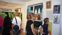 Tudi letošnja kolonija je postregla z raznolikimi likovnimi deli. 