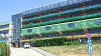 Izolska bolnišnica kot vodilni partner v čezmejnem projektu  bo 
med drugimi izboljšavami dobila tudi nov heliport. Zanj  priprave 
na gradnjo že potekajo. 