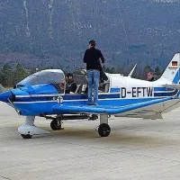 Letalo robin DR 400/180 je bilo v nesreči pri Bovcu  popolnoma uničeno.

