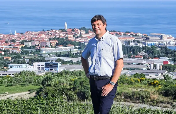 Igor Kolenc, izolski župan: “V enem mandatu smo prišli na  ničlo, v 
drugem mandatu pa smo dosegli pozitivne številke.” 