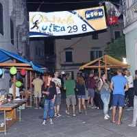Oživela ulica: igriv prostor srečevanja domačinov