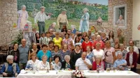 Praznovanja s stoletnico se je v Novi vasi  udeležilo 80 sorodnikov, 
prijateljev, vaščanov.   