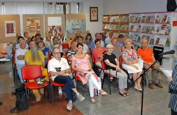 V Kosovelovi knjižnici so brali Zlobčeve pesmi in obujali spomine na srečanja s pesnikom. 