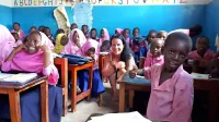 Ana Nedoh želi na Zanzibarju obnoviti vaško šolo.
