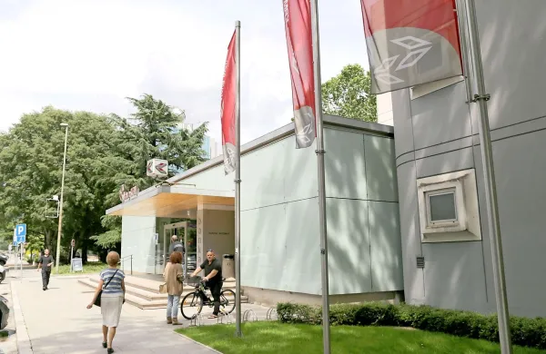 V novogoriški izpostavi NKBM reorganizacija še traja.