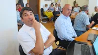 Direktor Komunale Beno Fekonja (levo) se je na svetu občine znašel v neprijetnem položaju, ker je 
s kratkoročnim posojilom družbi zagotovil nemoteno delo.
