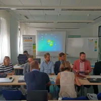  Z leve: Andreja Ramšak, Michele Crosatto, Aleš Pernarčič, Matej 
Cerar, Andrej Medved in Robert Rakar