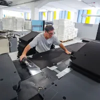 Inde je oživel s proizvodnjo embalaže