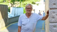 Sergio Tavčar od otroštva obožuje  košarko in druge športe, zato je 
tudi pri kome tiranju športnih prenosov tako užival, da jih sploh ni 
jemal kot delo.