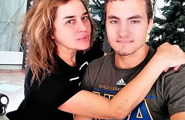 Umrl je 19-letni sin znane italijanske televizijske osebnosti Lory 
Del Santo, Loren Del Santo.