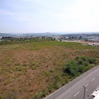 Na obsežni parceli med koprskim sodiščem in nakupovalnim 
središčem bo v prihodnje nastal še en mestni park.
