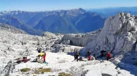Srčni jamarski reševalci in tudi reševalke so vsega zaupanja vredni  
in strokovni, ko je treba   za pomoč kolegom v stiski.
