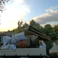 Iz Vipave so potegnili tudi dva pralna stroja