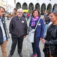 Sprejem brucev Univerze na Primorskem na koprskem Titovem 
trgu