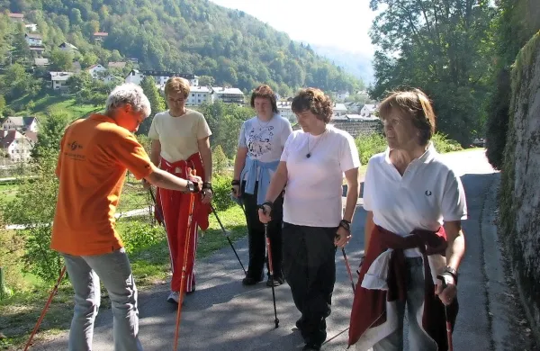 Nekateri se pomena gibanja že bolj zavedajo in prisegajo na 
Nordijsko hojo. 