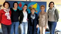 Vzgojiteljica Maja Novaković (skrajno desno) se je v Italiji izobraževala za učenje po metodi Montessori.