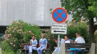 Pred nekaj meseci so v bolnišnici mirili, da pomanjkanje medicinskih sester ni alarmantno. Danes prestavljajo operacije. 