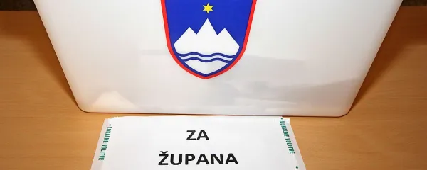 Bodo skorajšnje volitve prinesle obrat trenda v zanimanju 
državljanov za lokalno politiko? 