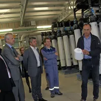 Skoraj 41 milijonov evrov sta občini Postojna in Pivka s pretežno 
evropskim kohezijskim in državnim sofinanciranjem vložili v 
celovito obnovo vodovodnega sistema, od tega 7,7 milijona v 
prenovo vodarne v Malnih.
