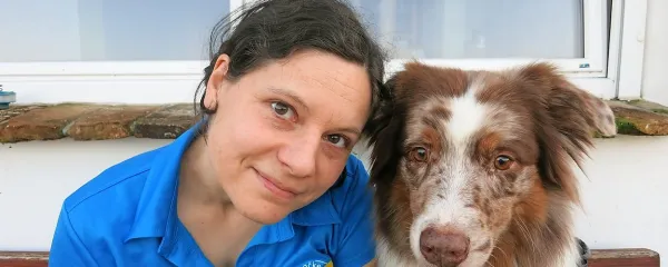 Urška Ferletič se je v Tačke pomagačke najprej vključila z 
avstralskim ovčarjem Grinom.