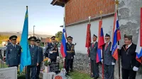 Spominske svečanosti so se udeležili mnogi Povirci, predstavniki 
sežanske občine, država Kazshstan ter primorskih domoljubnih 
organizacij.