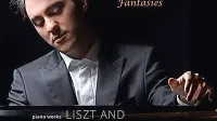 Aleksander Gadžijev na zgoščenki Literary Fantasies igra izbrana 
Lisztova in Schumannova  klavirska dela. 