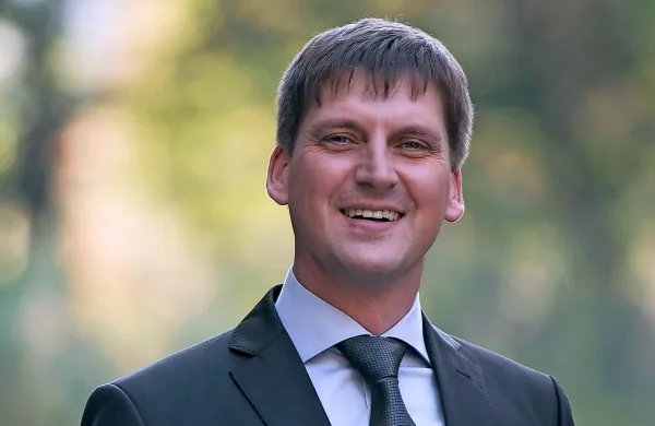 Na prvem mestu je razvoj gospodarstva