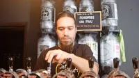 Dimitrij Jurišič z ekipo - Anjo Gregorich, Luko Bevkom in Patrikom Kocjančičem - vabi vsak torek na pogovore o pivu.

