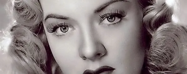 Igralka Audrey Totter je zaslovela v filmih noir.  Njen oče je bil Slovenec, mama pa Švedinja.