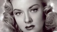 Igralka Audrey Totter je zaslovela v filmih noir.  Njen oče je bil Slovenec, mama pa Švedinja.