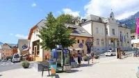 Občino Bovec čakajo izzivi z urejanjem infrastrukture zaradi 
poletnega turističnega navala.