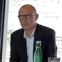  Iztok Seljak