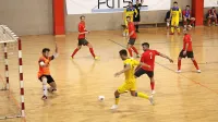 Mrežo Oplasta je dvakrat zatresel rumeni Nik Zajc.
