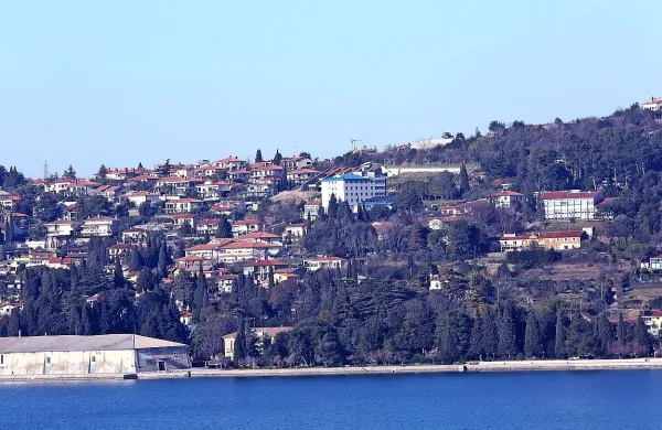 V piranski civilni iniciativi se zavzemajo za referendum o novi 
prostorski ureditvi območja med Portorožem in Belim Križem. 