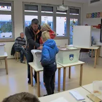 Strmčnik zmagal s še večjo podporo