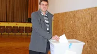 Miha Kapelj še ne razkriva, ali bo njegova SDS še naprej sodelovala z županom.