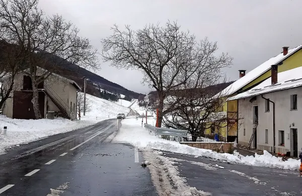 Na Gori so včeraj dobili prvo  pošiljko snega.