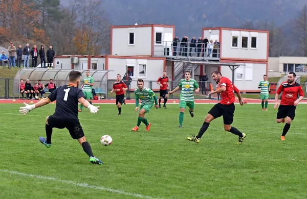 Prenovljeni stadion v parku Brajda že uporabljajo