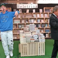 Knjižni molji vseh starosti, združite se!