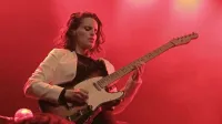 Anna Calvi je v Kinu Šiška predstavila novi album Hunter.
