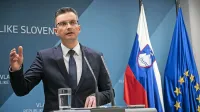 Marjan Šarec je koalicijskim partnericam sporočil, da hoče imeti 
krmilo v rokah on. 