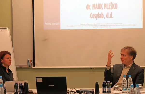 Z Markom Pleškom se je na postojnskem Gospodarskem forumu
pogovarjala novinarka Marjana Grčman.