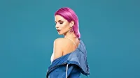 “Znebila sem se  balasta in začela nekaj novega,” je Lea Sirk zadovoljna s preobratom, ki ga je njeni glasbeni karieri prineslo leto 2018. 